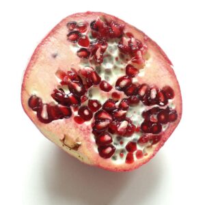 pomegranate, fruit, pomegranates, red, seeds, healthy, yummy, vitamins, kernels, mediterranean, cut, pomegranate open, food, meal, fresh, fruit stand, cute