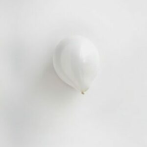 white balloon